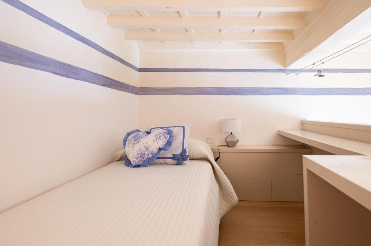 Central And Roomy Near The Station And Duomo - Homeunity Florença Exterior foto